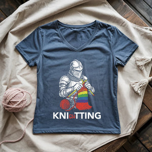 Knight Knitting Lady V-neck