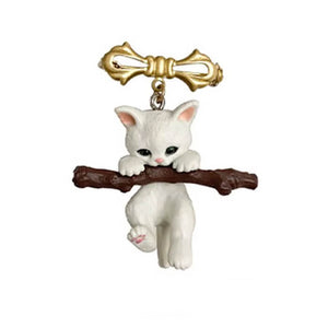 Kitty Brooch