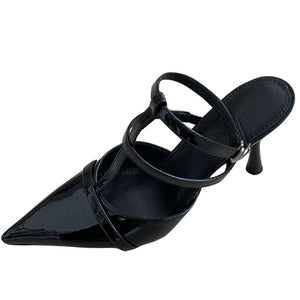 Drama Dealer Pointed Heels